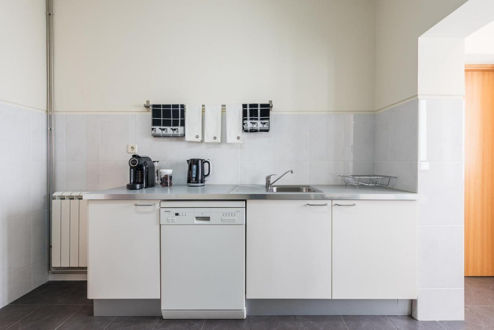 Guestready - Warm Cocoa Retreat In Cedofeita Appartement Porto Buitenkant foto